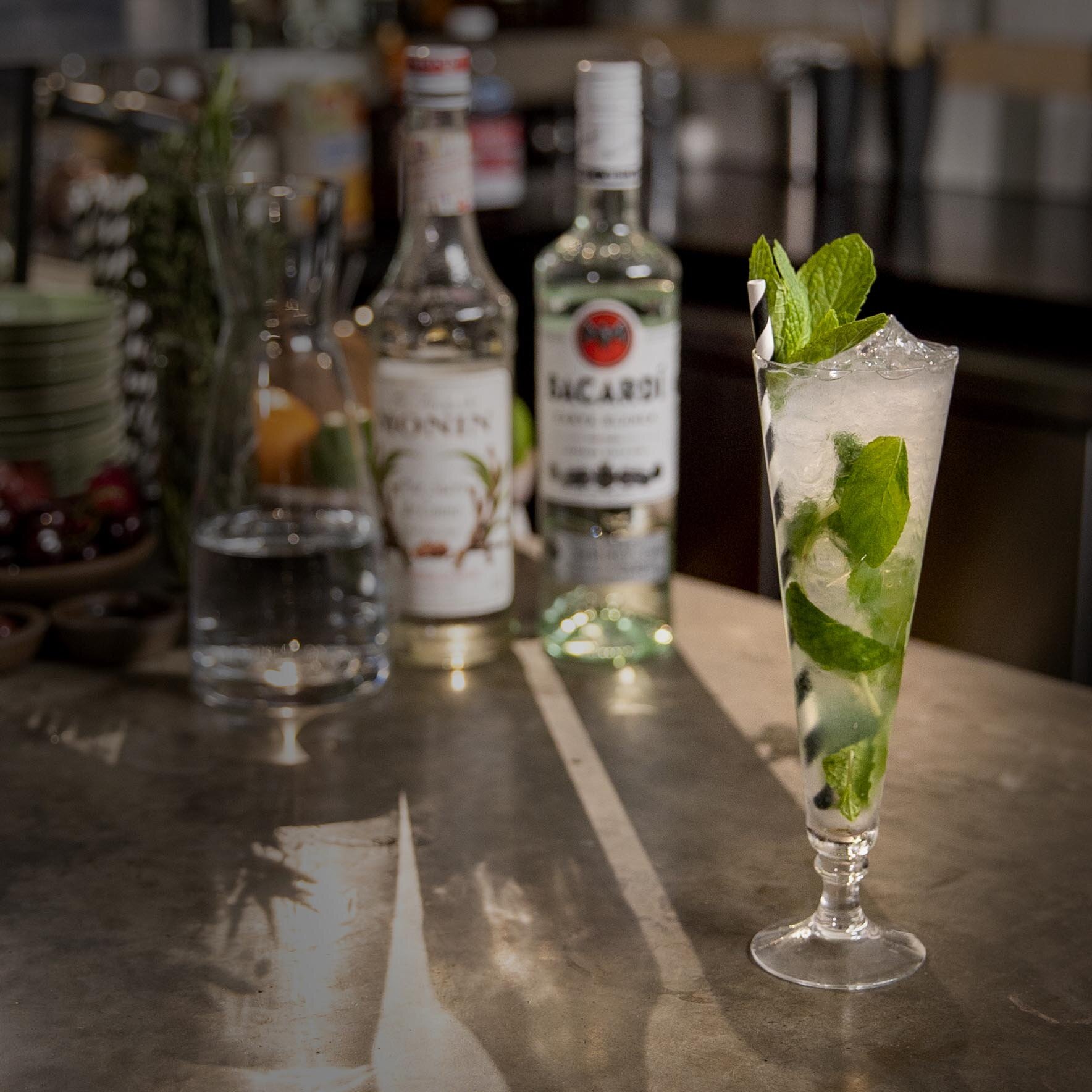 MOJITO(モヒート) AL'S COAT Bar.13 モヒート AL'S COAT Bar.13 The Mojito — Behind the Bar